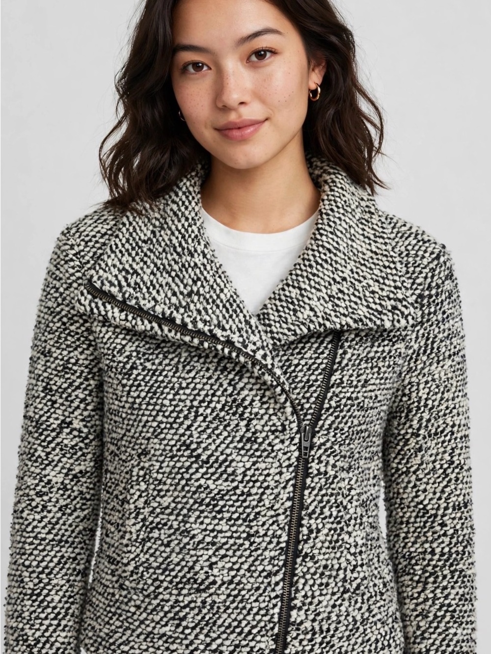 BLANK NYC Tweed Black & White Bouclé Moto Jacket Womens M Knit Asymmetrical Zip